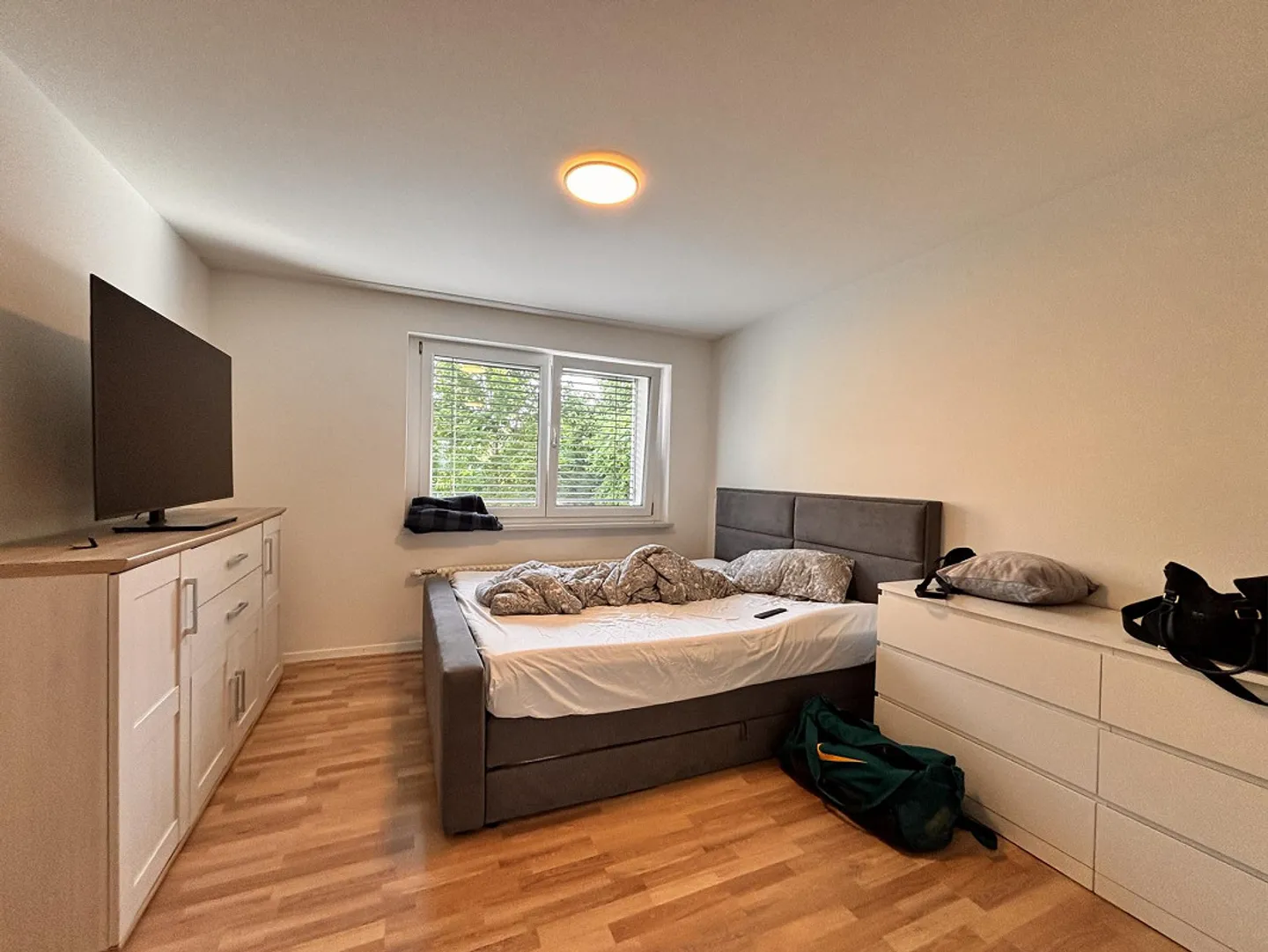 Helle und grosszügige 3.5-Zimmerwohnung an idealer Lage - Foto 10 von 11