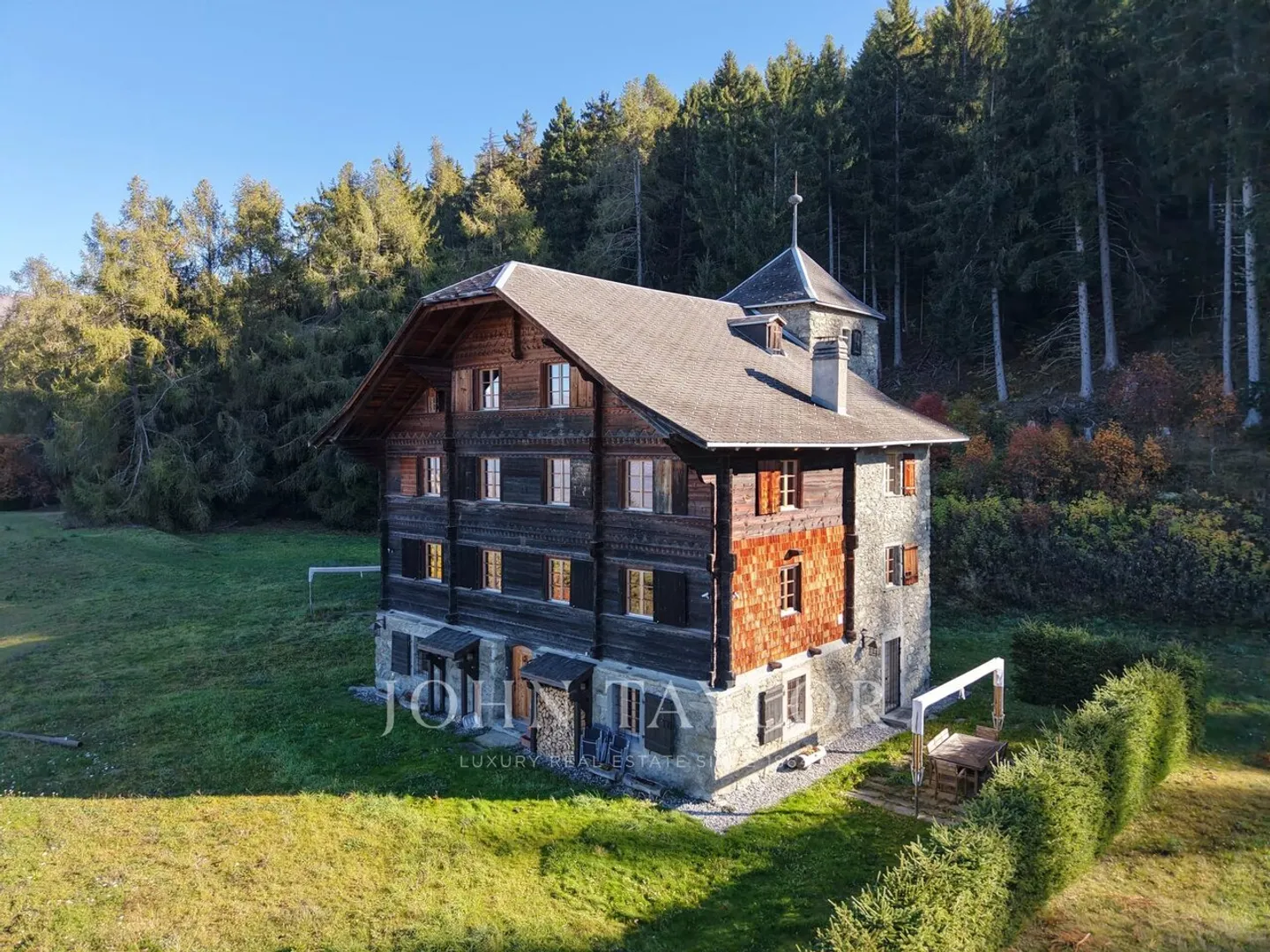 Historisches Chalet mit Atemberaubendem Blick - Foto 1 von 10