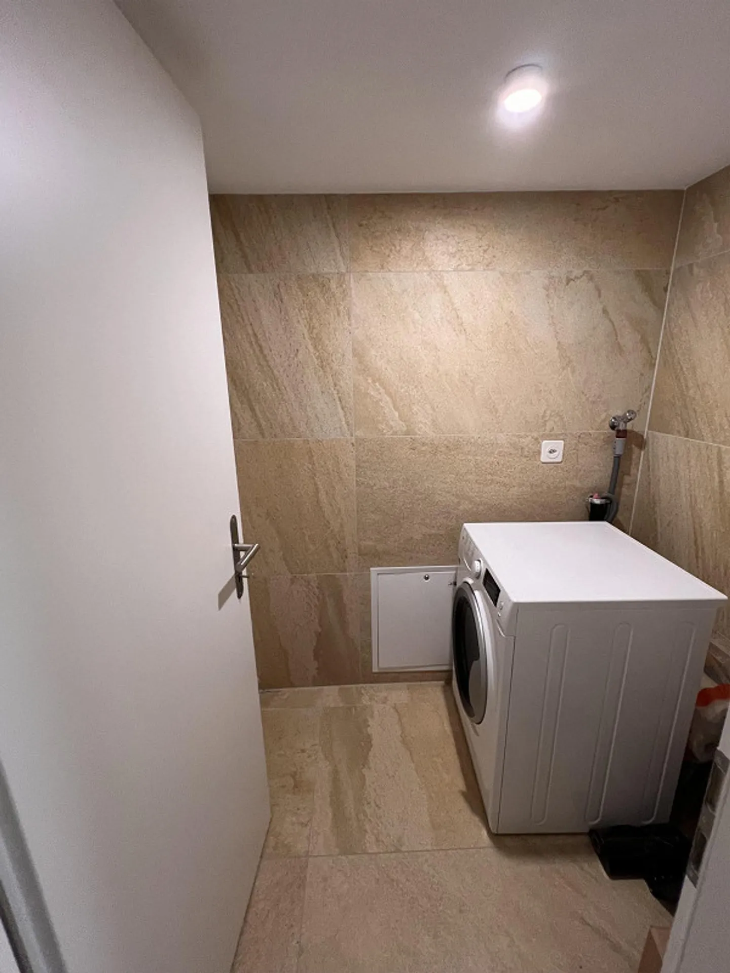 Charmant appartement 2,5 pièces à Biel - Photo 5 sur 6