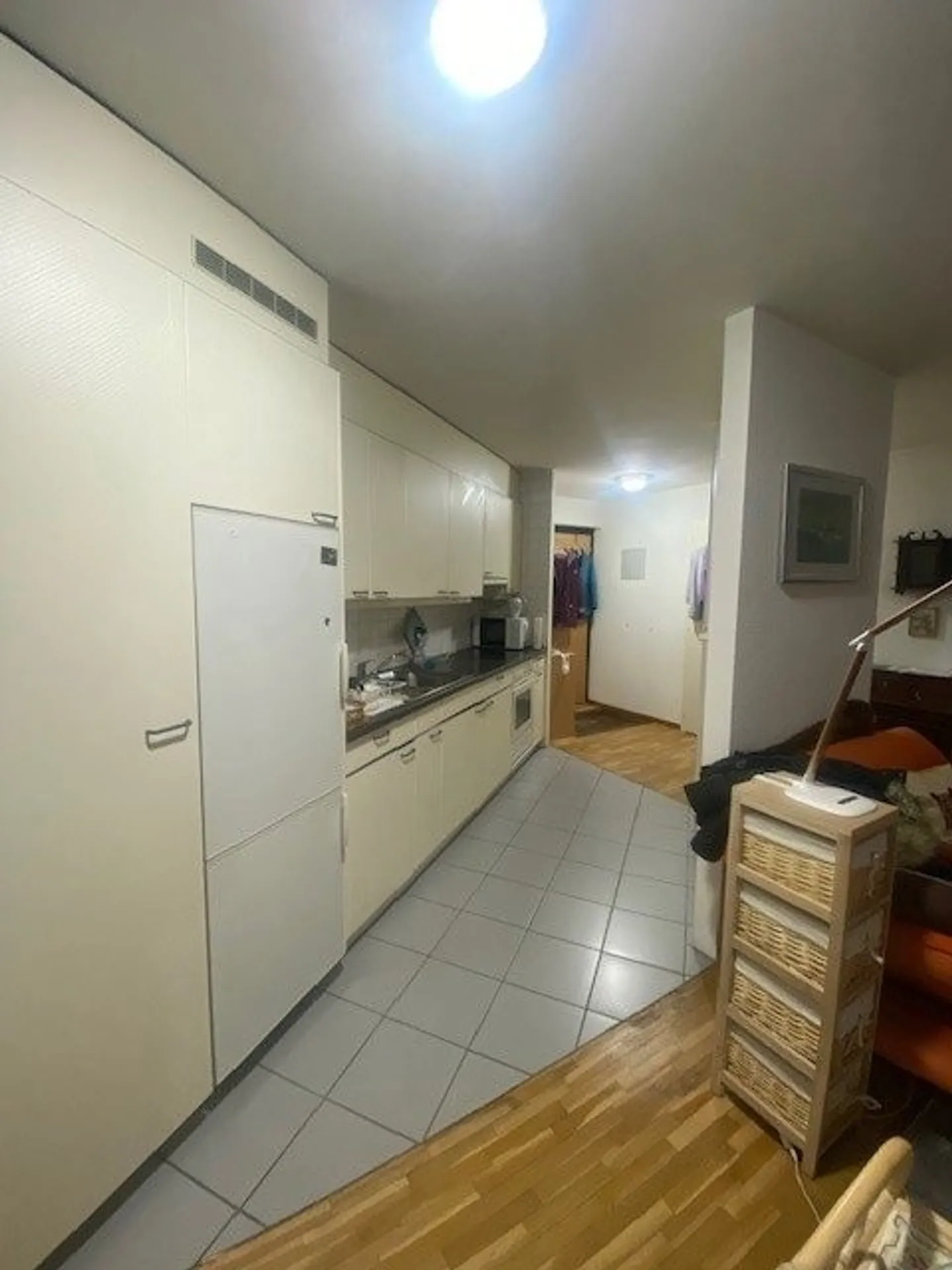 Schöne 2,5 Zimmer in Givisiez! - Foto 2 von 6