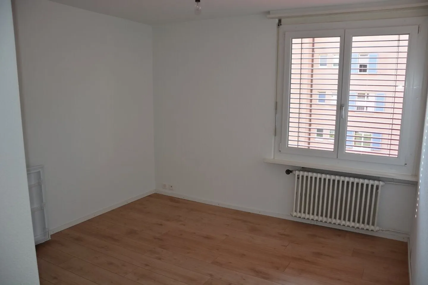 Gioiello pratico cerca nuovo inquilino - Foto 2 di 3