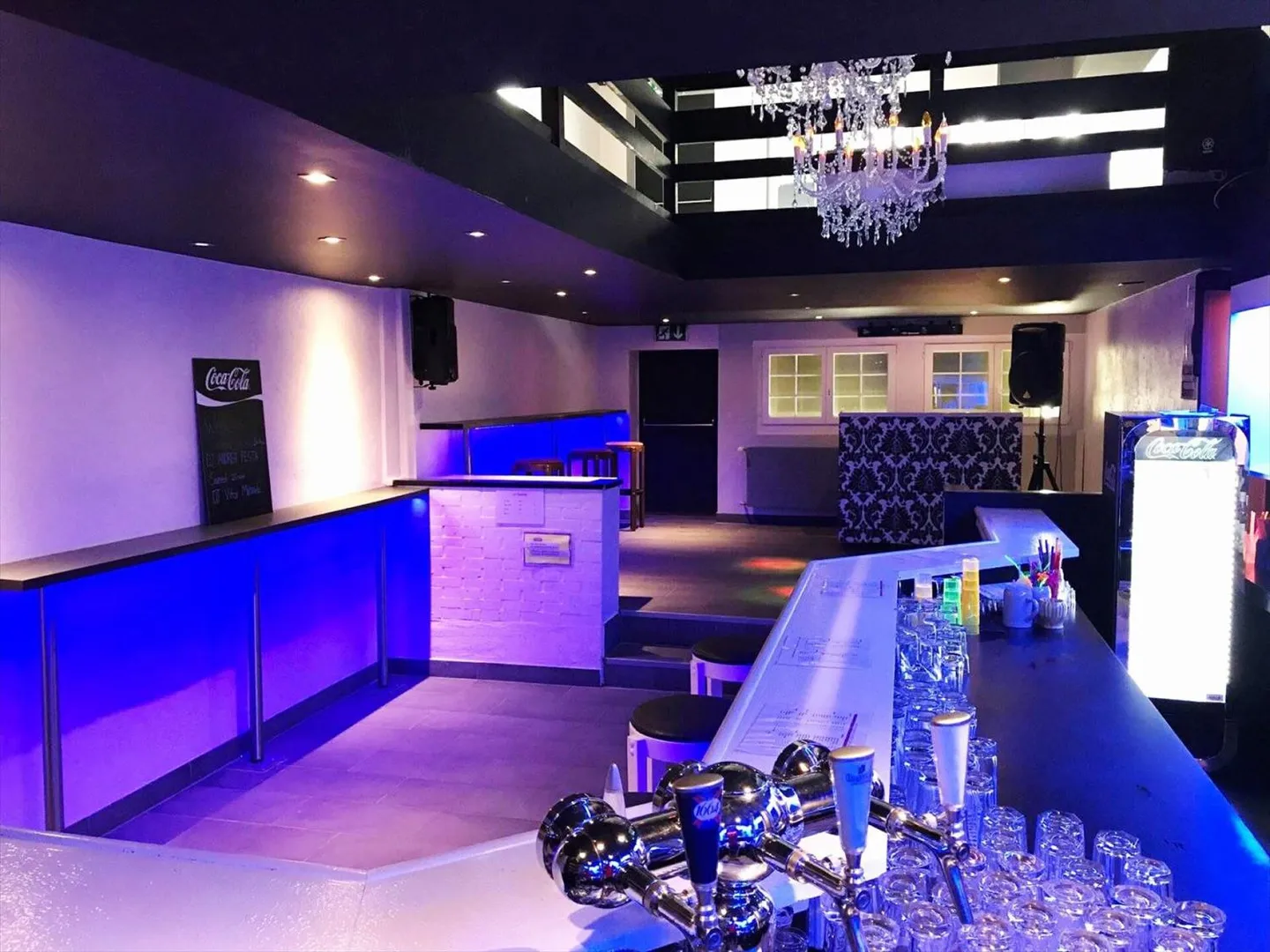 Mixed-use building with yield - up to 14.7% gross with utilization of the dance floor - Photo 10 of 13