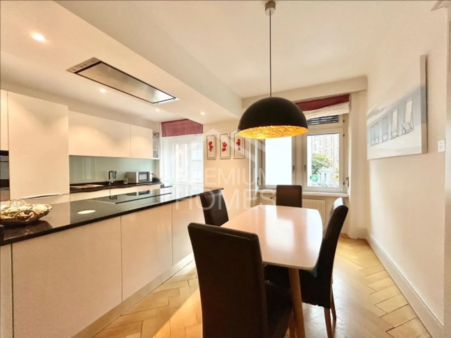 Stylish City Living - Your New Home in the Heart of Basel - Photo 2 of 4