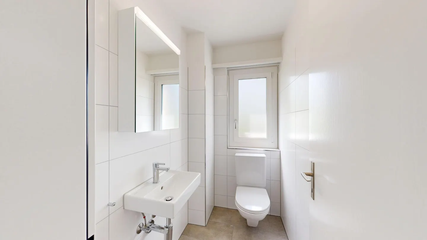Attractive 3.5-room apartment with sunny balcony - First occupancy after loving overall renovation - Photo 9 of 13