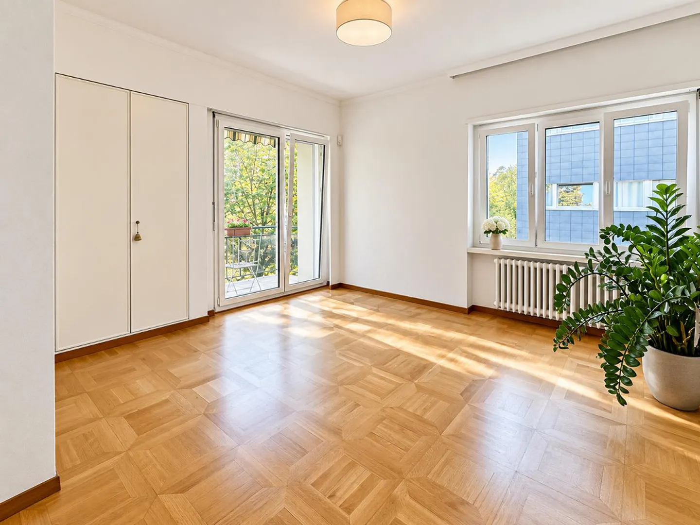 LUGANO CENTRALE | 4.5 ZIMMER + ZWEI MIETWOHNUNGEN – EINE EINZIGARTIGE IMMOBILIENMÖGLICHKEIT - Foto 25 von 28