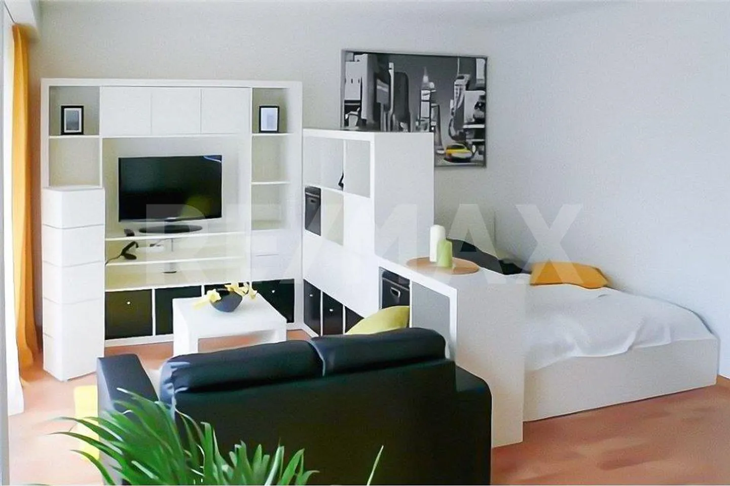 Small apartment in a central location / Ideal investment property or for self-use - Photo 1 of 6