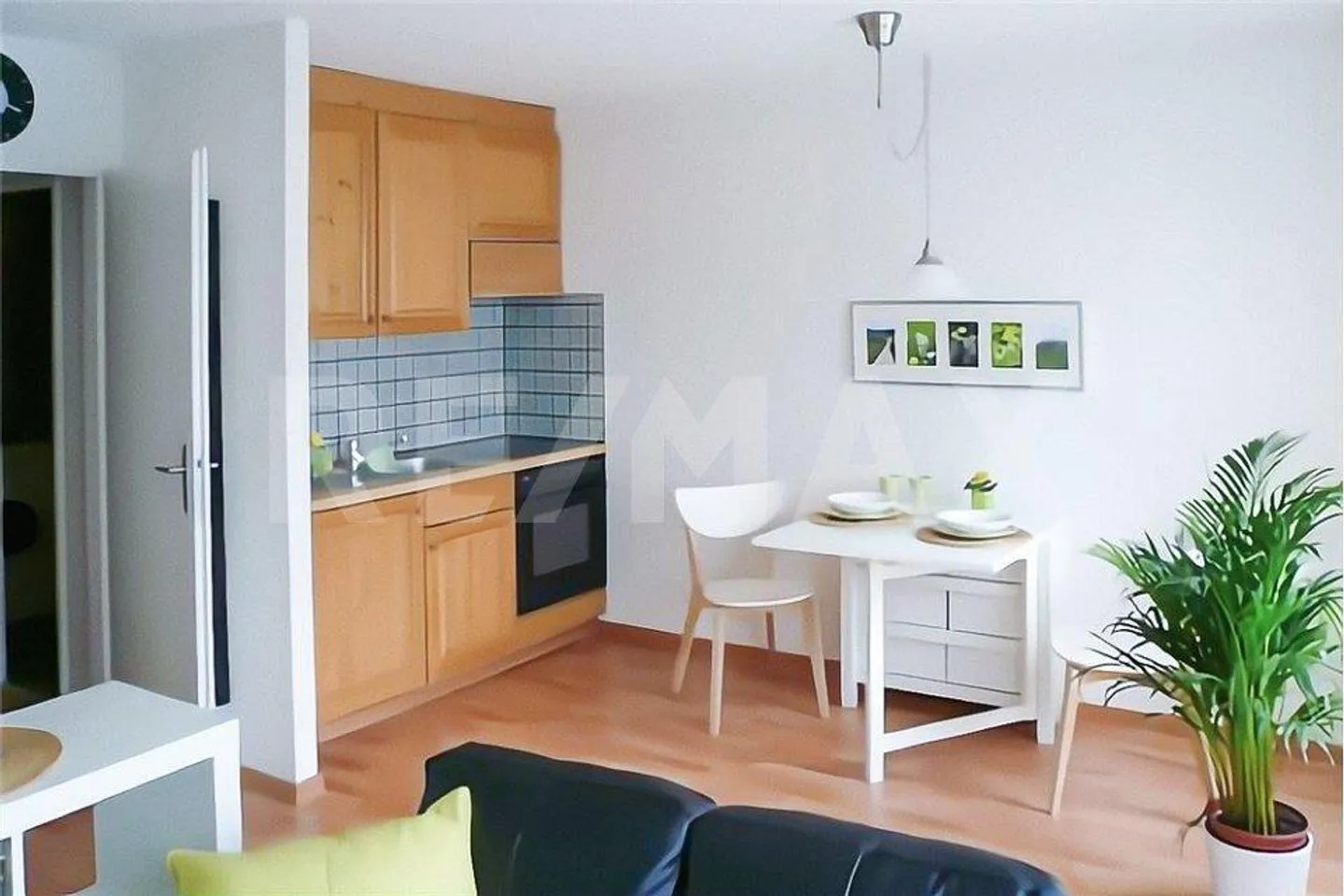 Small apartment in a central location / Ideal investment property or for self-use - Photo 3 of 6