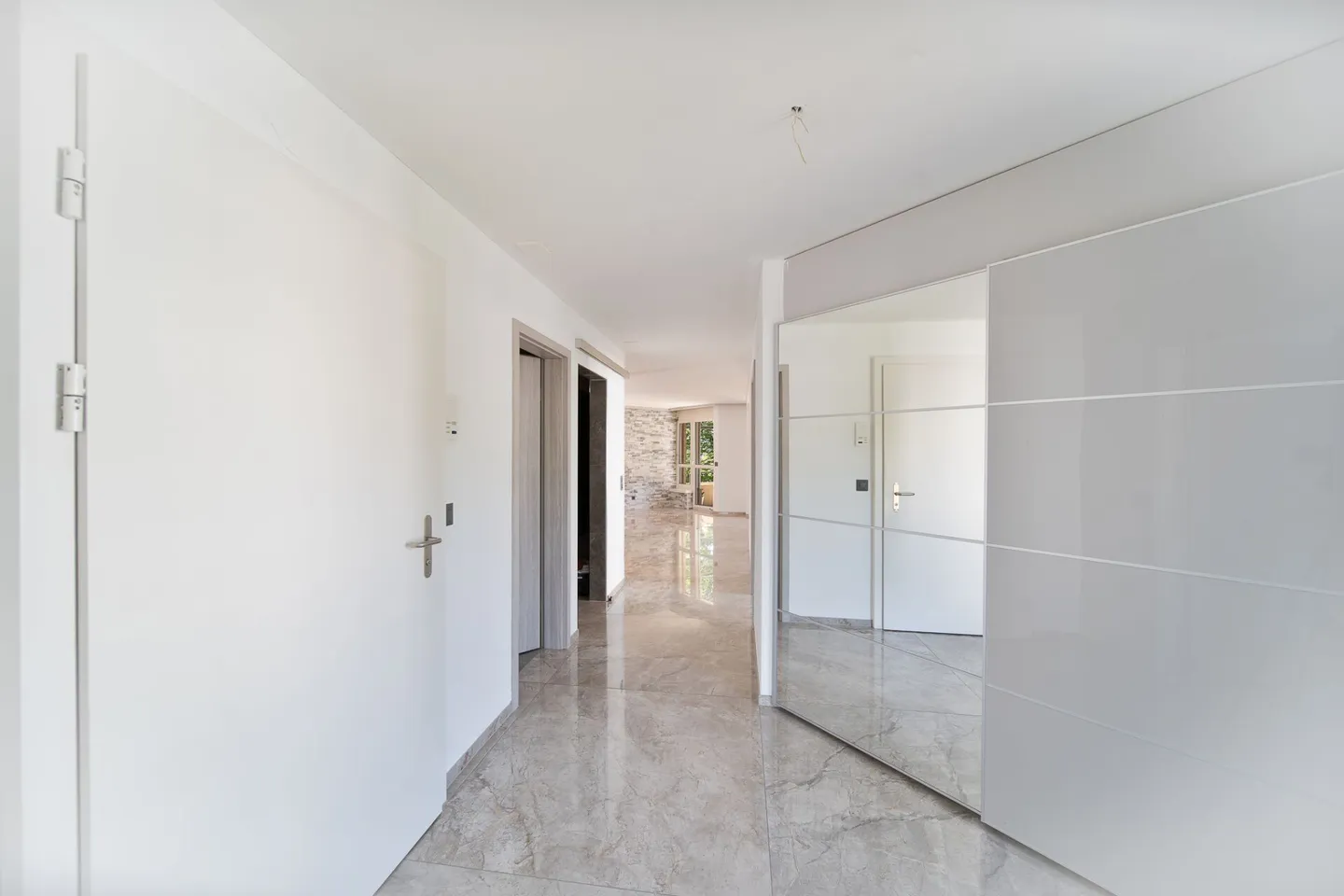 5.5 PIÈCES MAISON RÊVÉE SUR DEUX ÉTAGES - Photo 7 sur 27