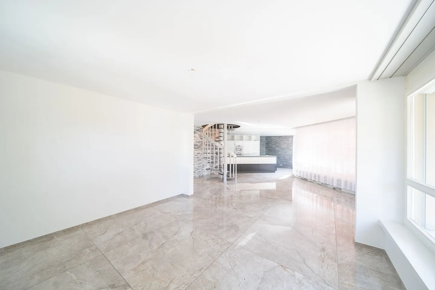 5.5 PIÈCES MAISON RÊVÉE SUR DEUX ÉTAGES - Photo 8 sur 27