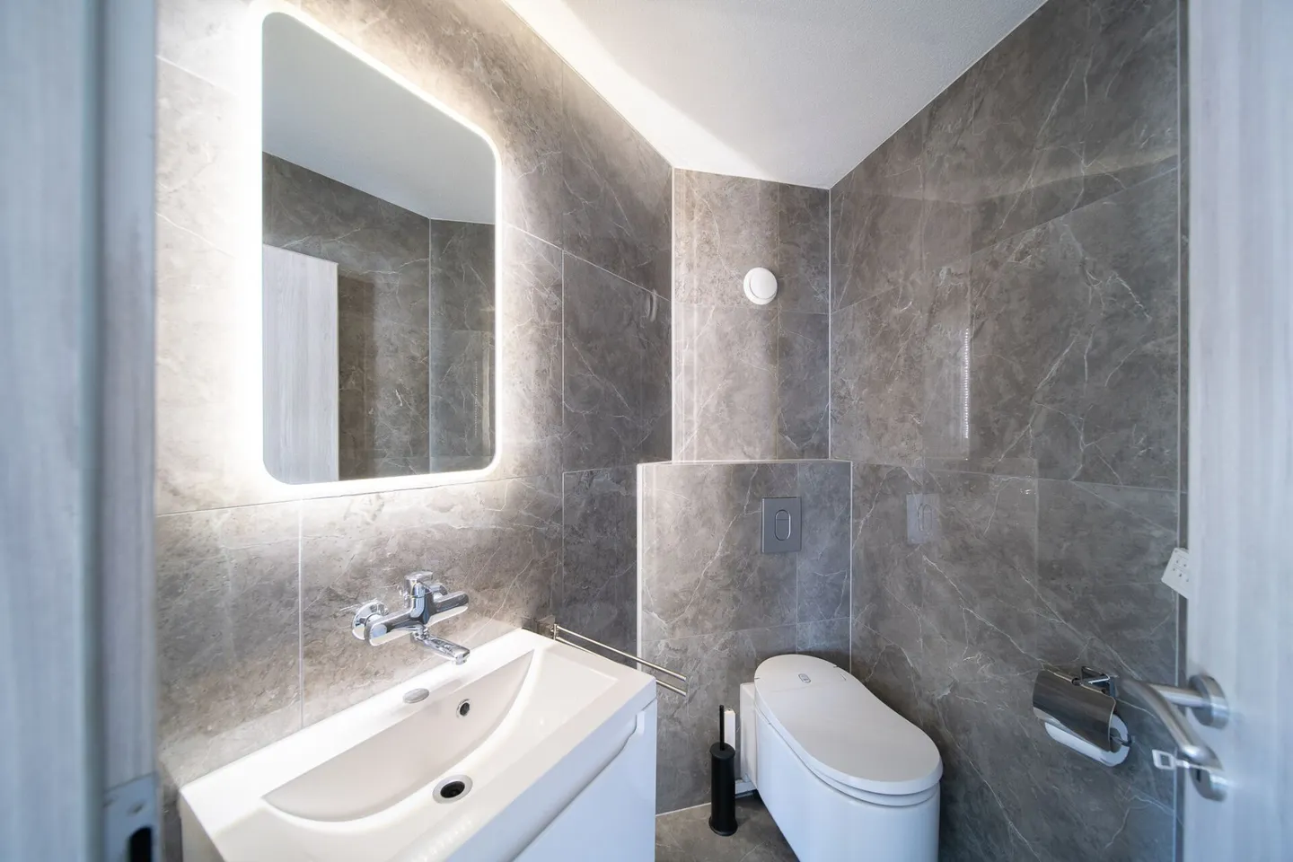 5.5 PIÈCES MAISON RÊVÉE SUR DEUX ÉTAGES - Photo 15 sur 27