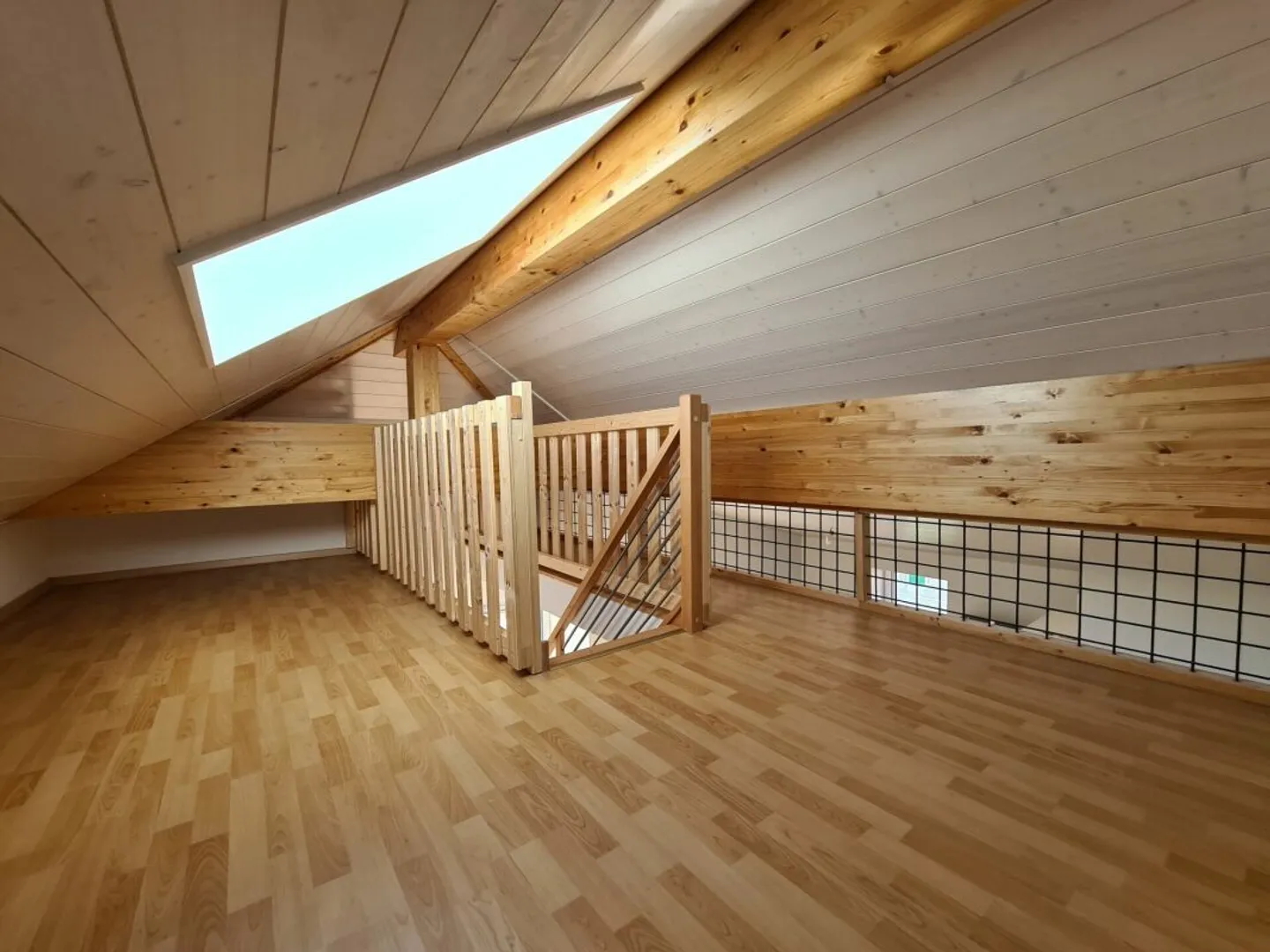 New 2-room penthouse apartment! - Photo 4 of 6