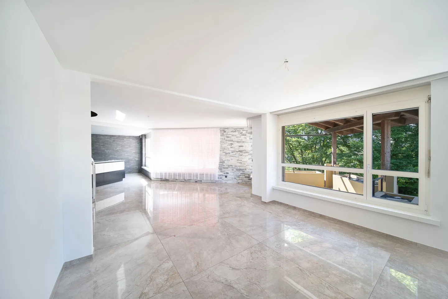 5.5 PIÈCES MAISON RÊVÉE SUR DEUX ÉTAGES - Photo 3 sur 27