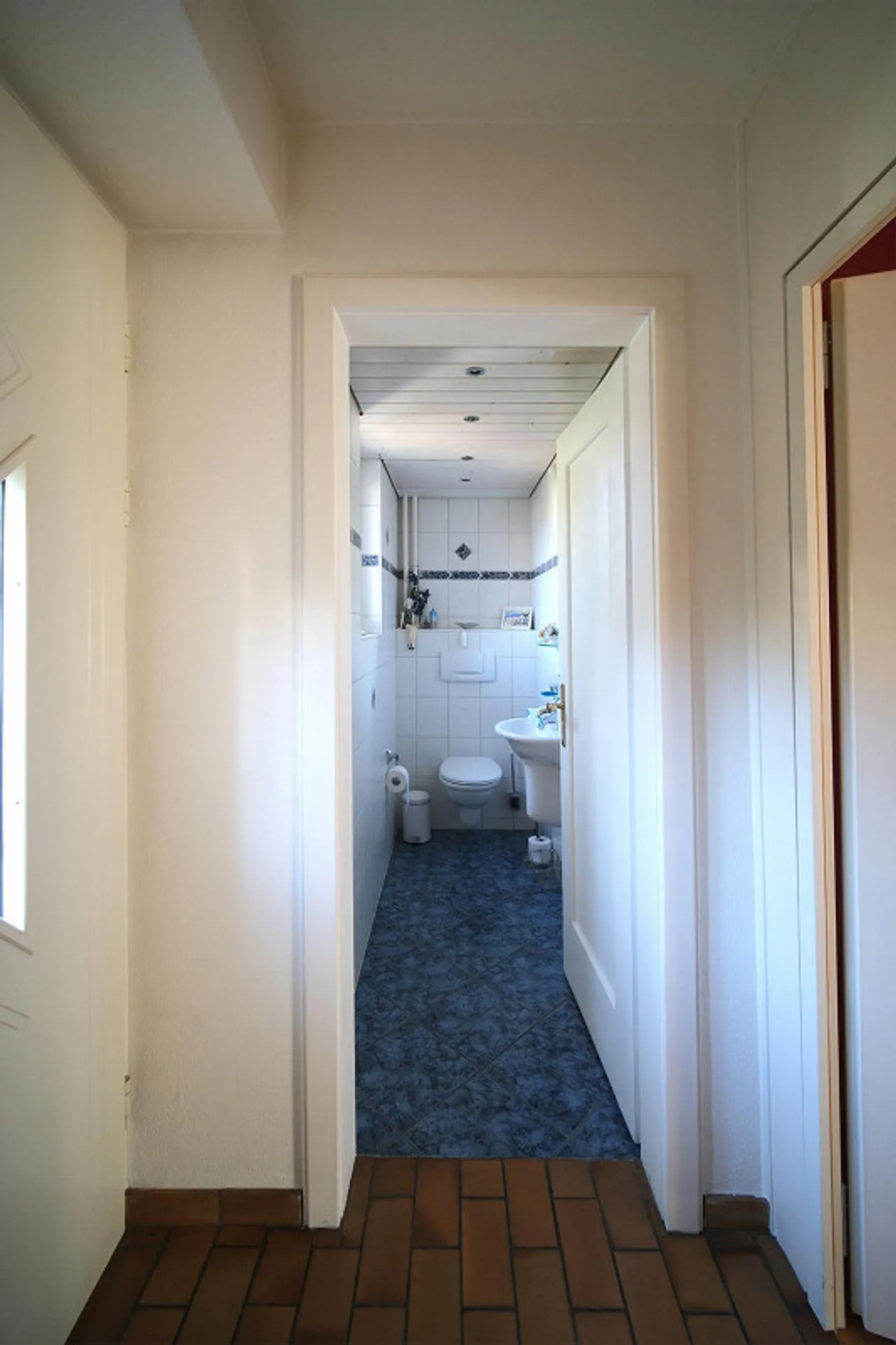 Casa unifamiliare di 7,5 stanze con salone di parrucchiere - Foto 6 di 13