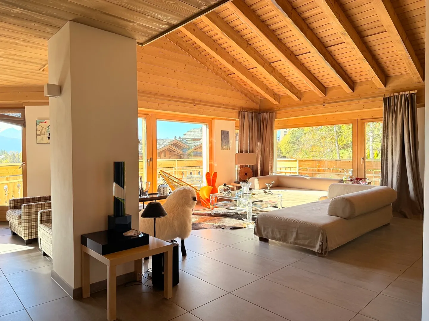 LOC 7 - CHAMP D'AROME - Photo 1 sur 16