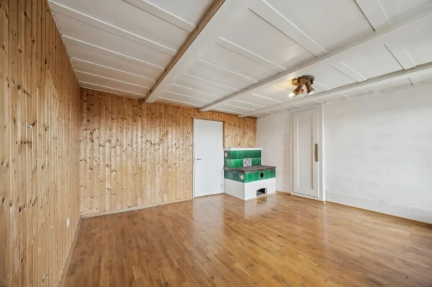 Building land with old property in Bettlach with versatile usage possibilities - Photo 9 of 12