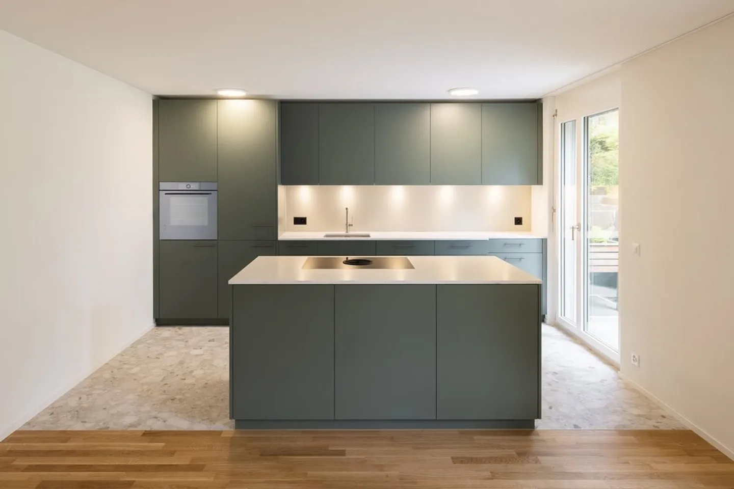Première location - Appartement de jardin attrayant à louer - Photo 2 sur 10