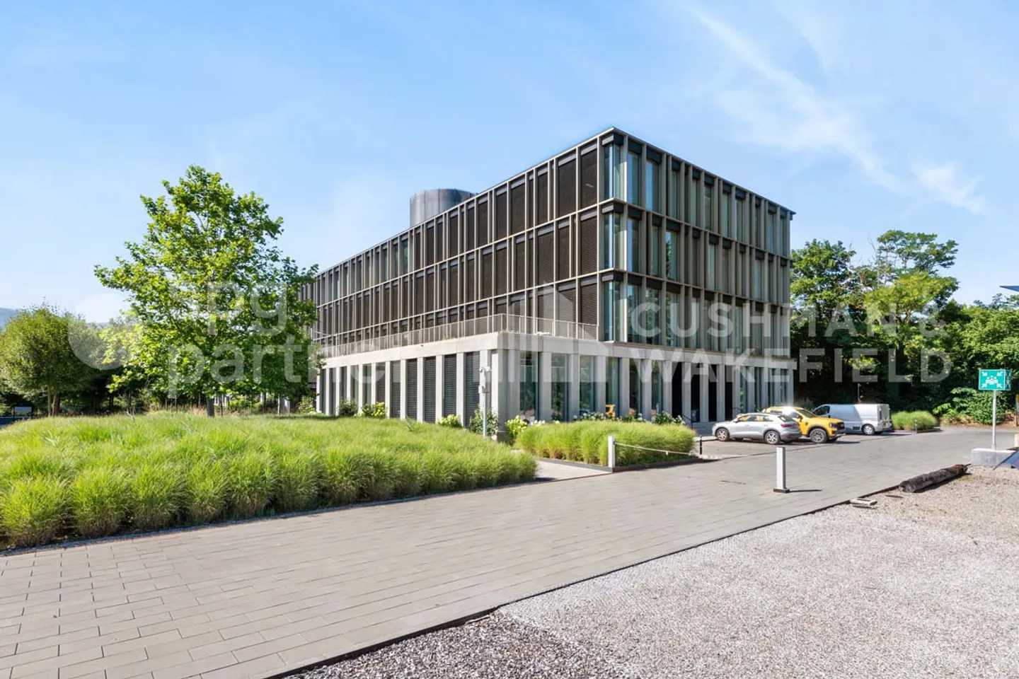 Nant-d'Avril 152 - High-Tech-Werkstätten und moderne Büros in Meyrin - Foto 1 von 7