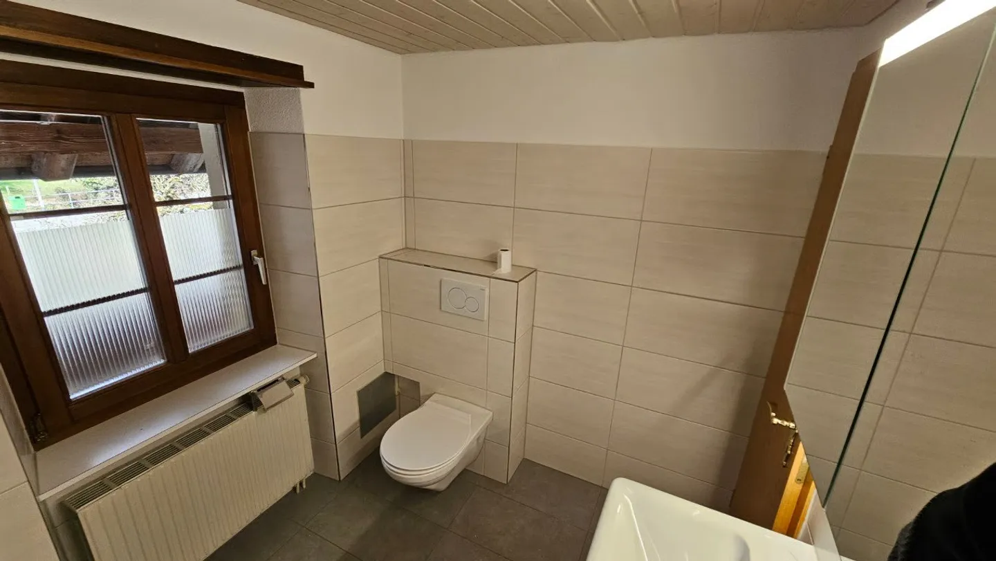 Multi-family house with 3 rental units - Photo 11 of 15