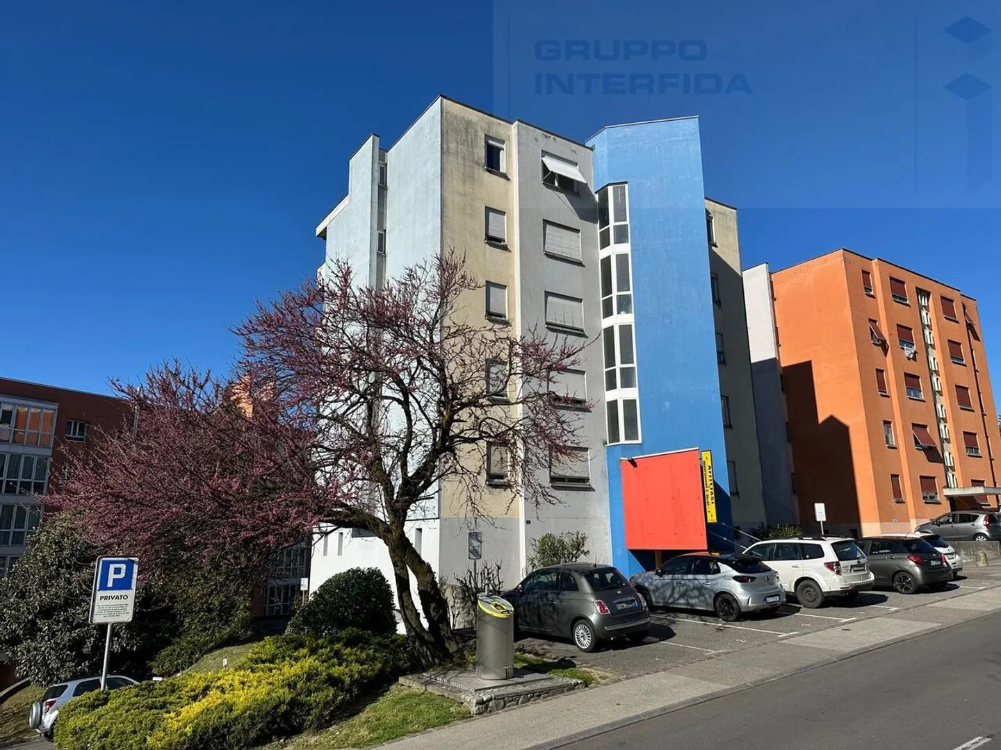 Appartamento spazioso 3 locali - Foto 1 di 10