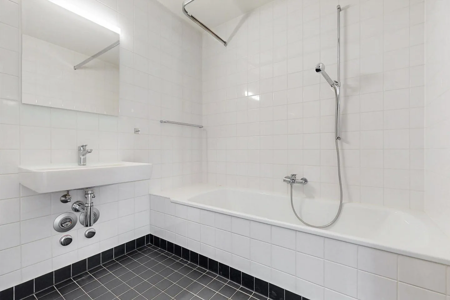 Appartamento in affitto - Foto 10 di 11