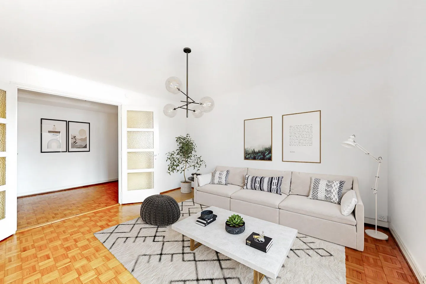 A deux pas du lac ! - Photo 1 sur 11