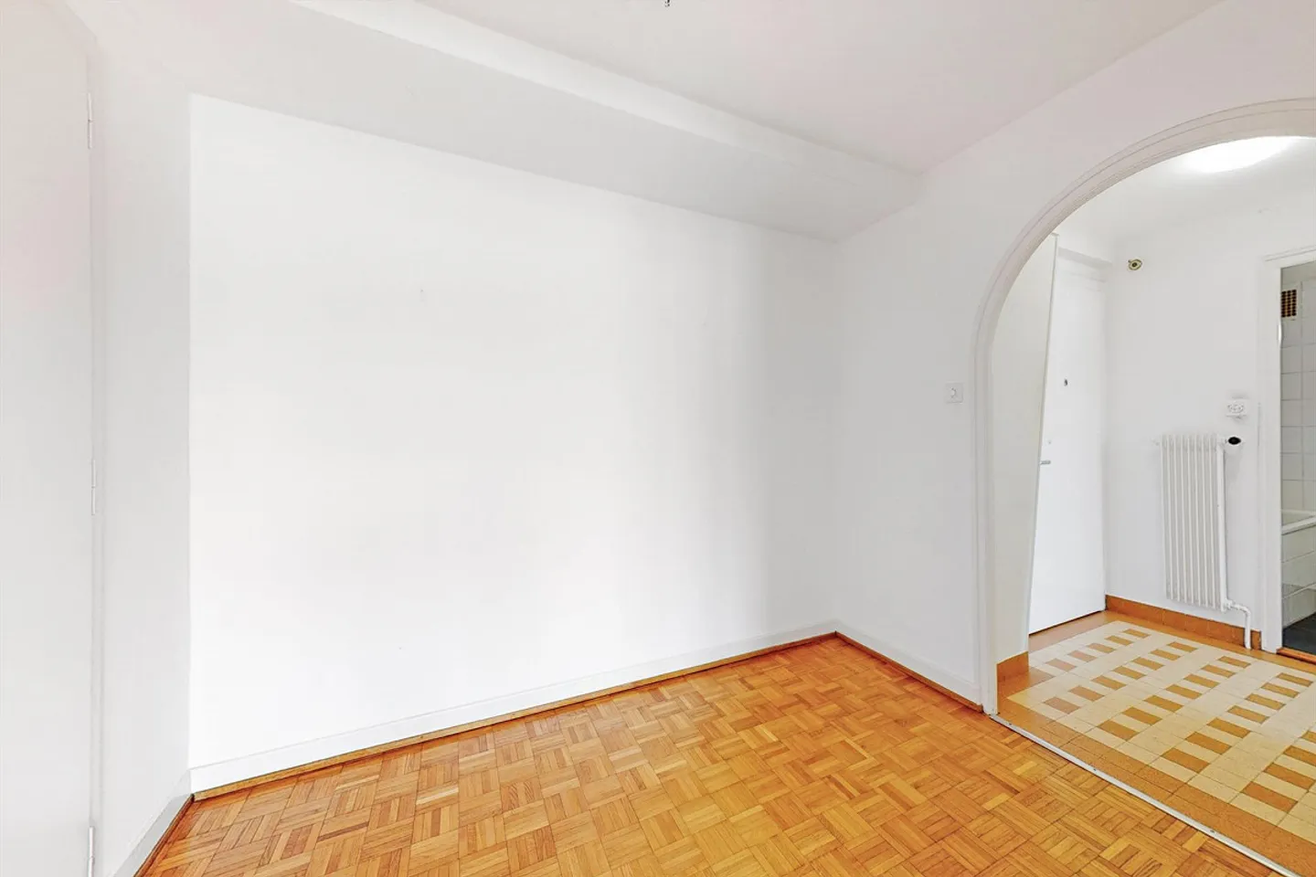 A deux pas du lac ! - Photo 2 sur 11