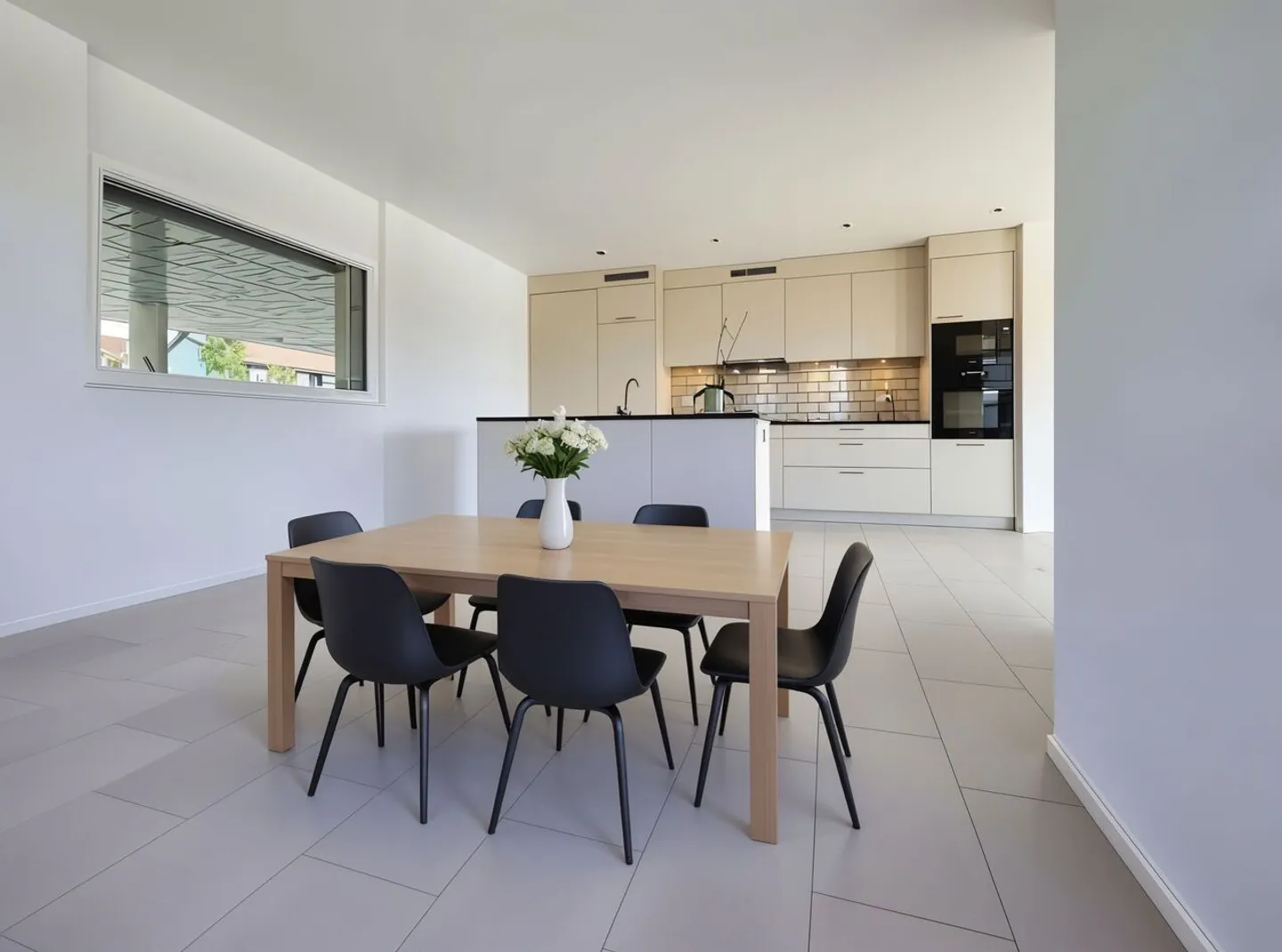 Magnificent 5.5 Zimmer Wohnung von 148 m2 auf privatem Flur - Foto 5 von 24