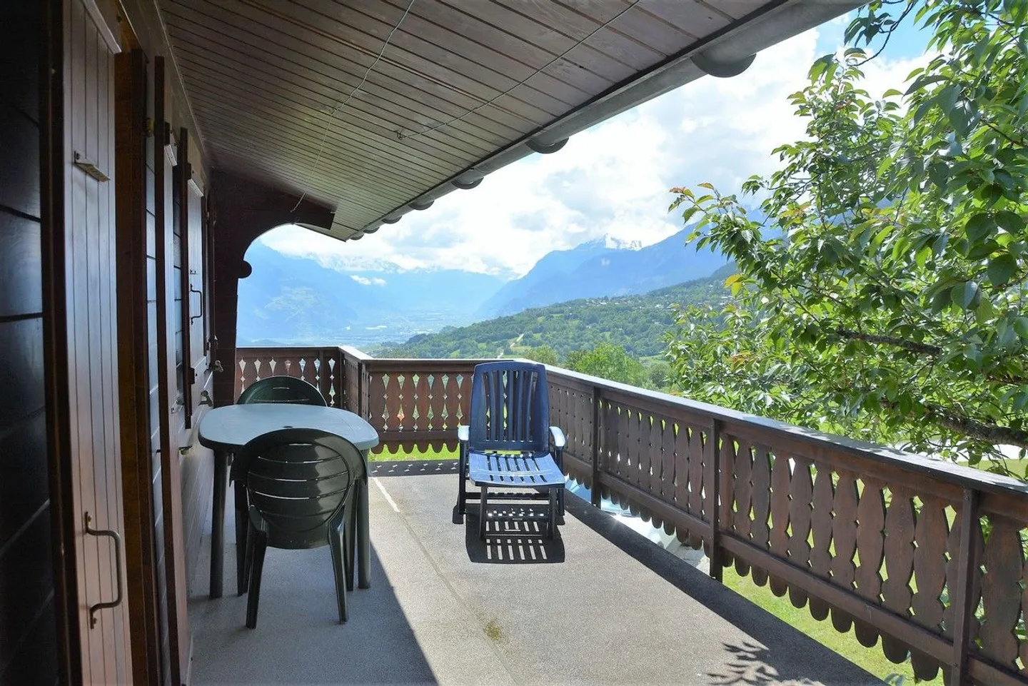 Chalet 4.5 Zimmer - Foto 4 von 13