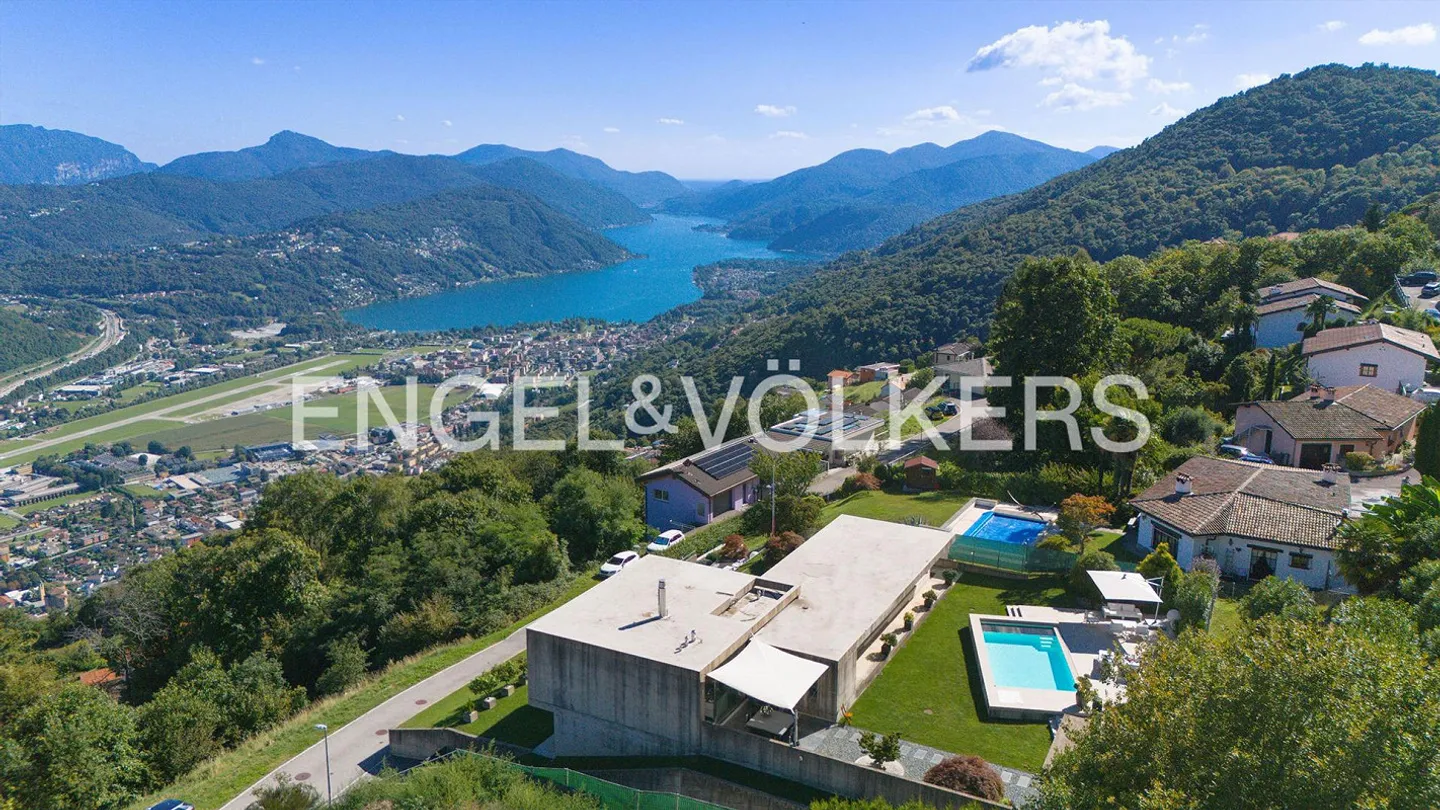 Villa raffinée avec jardin et vue exclusive sur le lac - Photo 13 sur 13