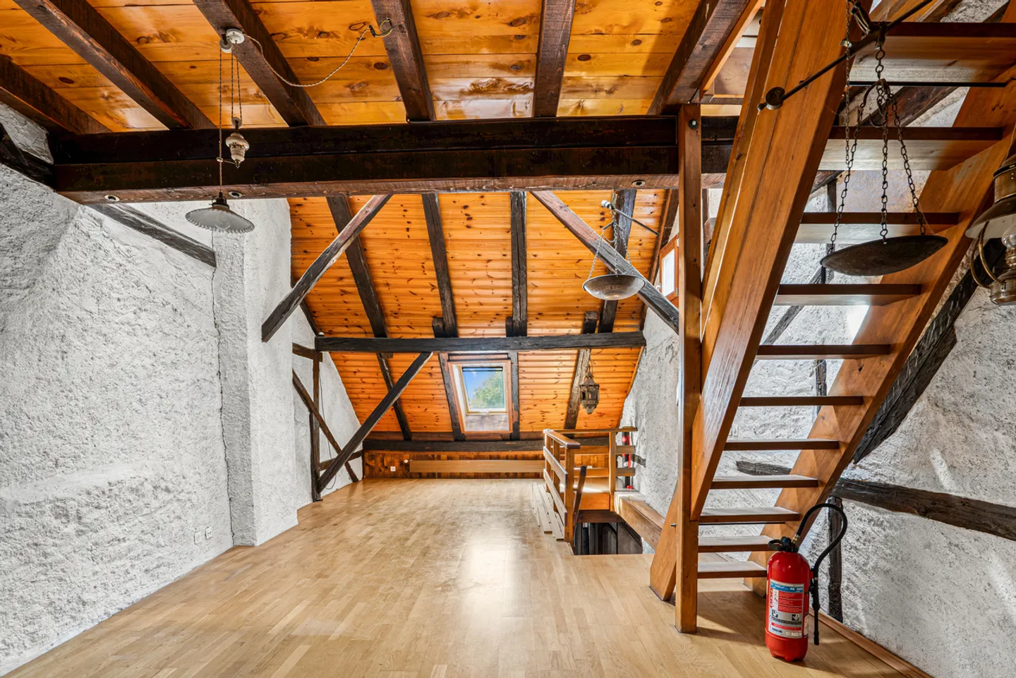 Renoviertes historisches Haus mit Panorama über den Genfersee! - Foto 3 von 9