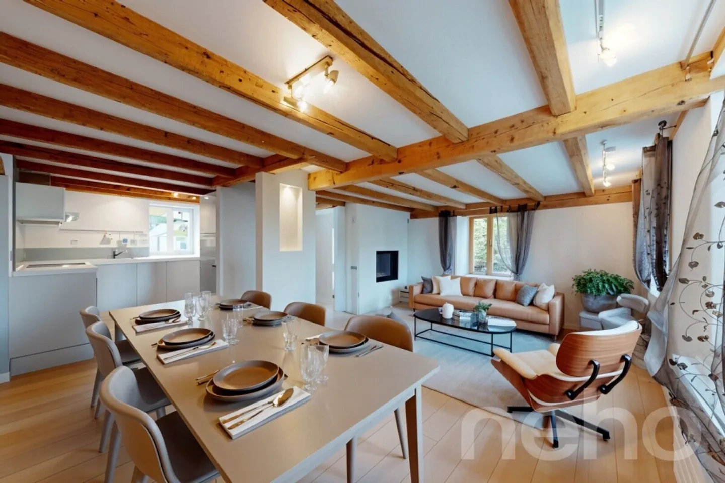 Charmantes Familienhaus mit Garten - Foto 2 von 13