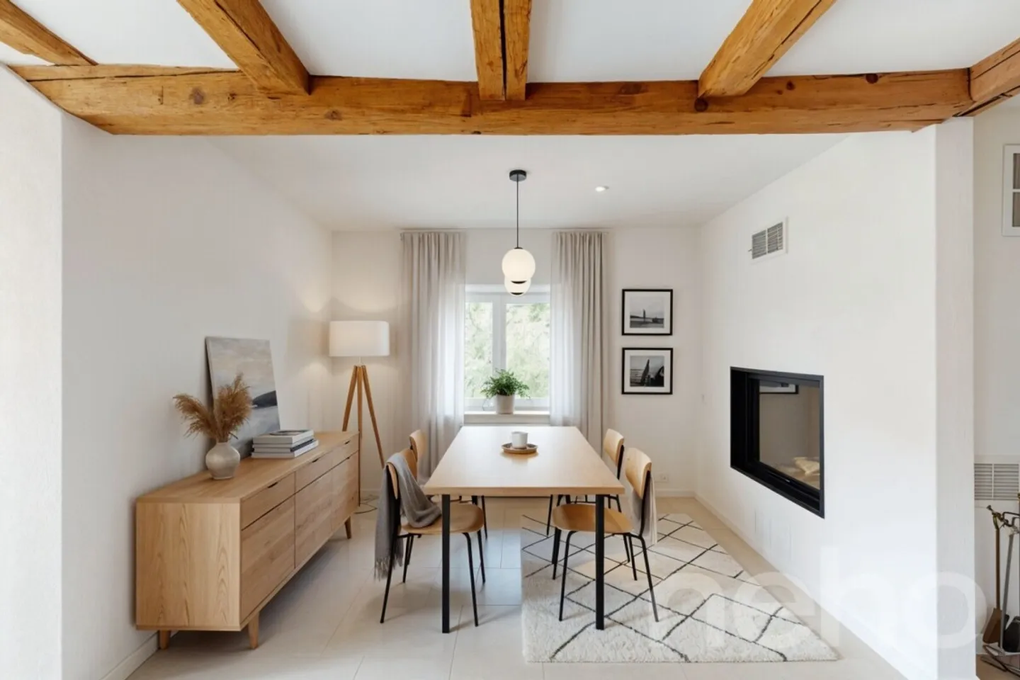 Charmantes Familienhaus mit Garten - Foto 3 von 13