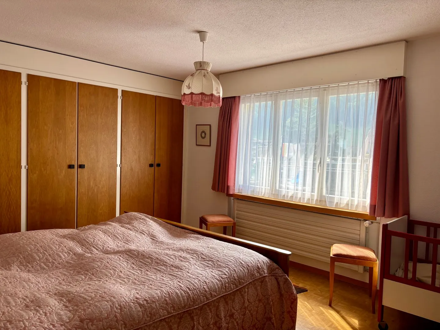 Single-family house with studio apartment in a central location in Schattdorf - Photo 9 of 28