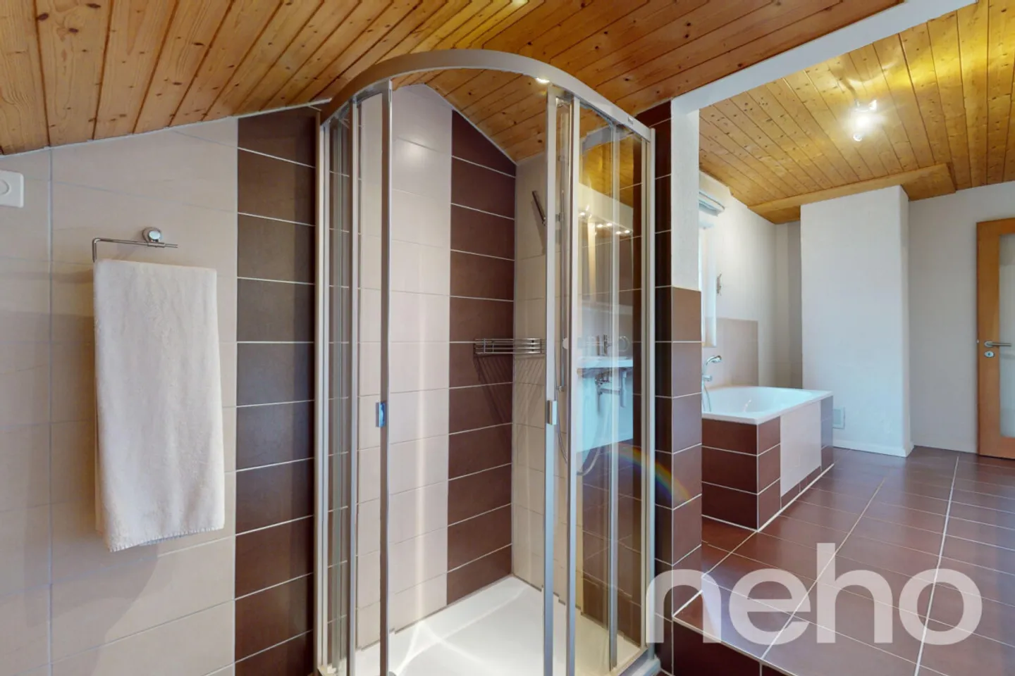 Charmantes Familienhaus mit Garten - Foto 9 von 13