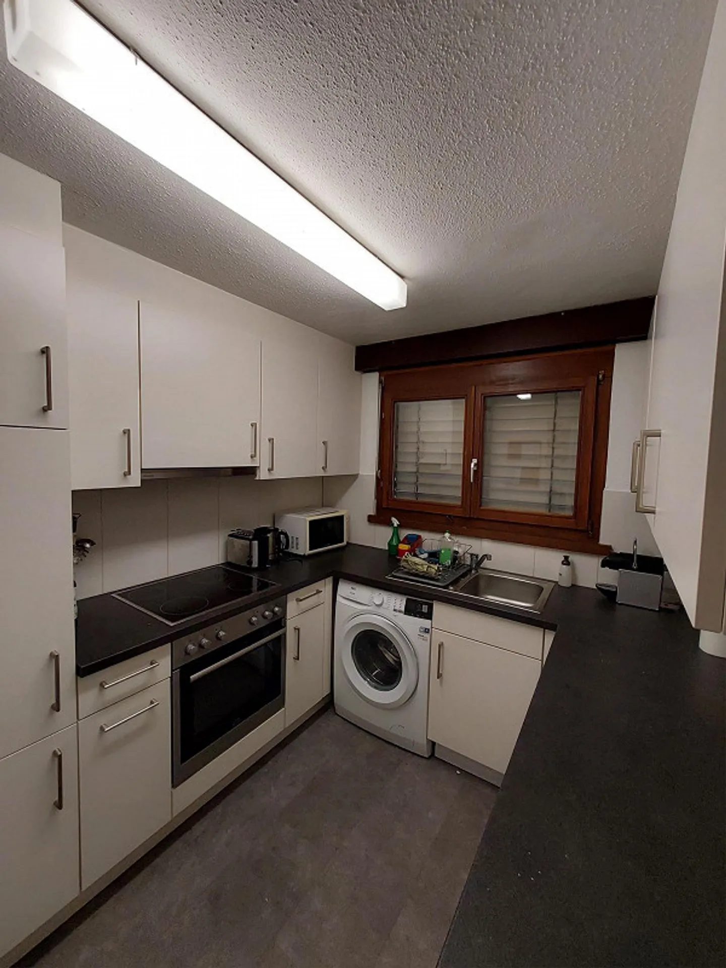 5 1/2 Room Apartment - Photo 2 of 7