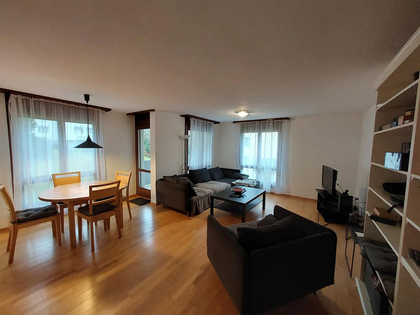 5 1/2 Room Apartment - Photo 3 of 7