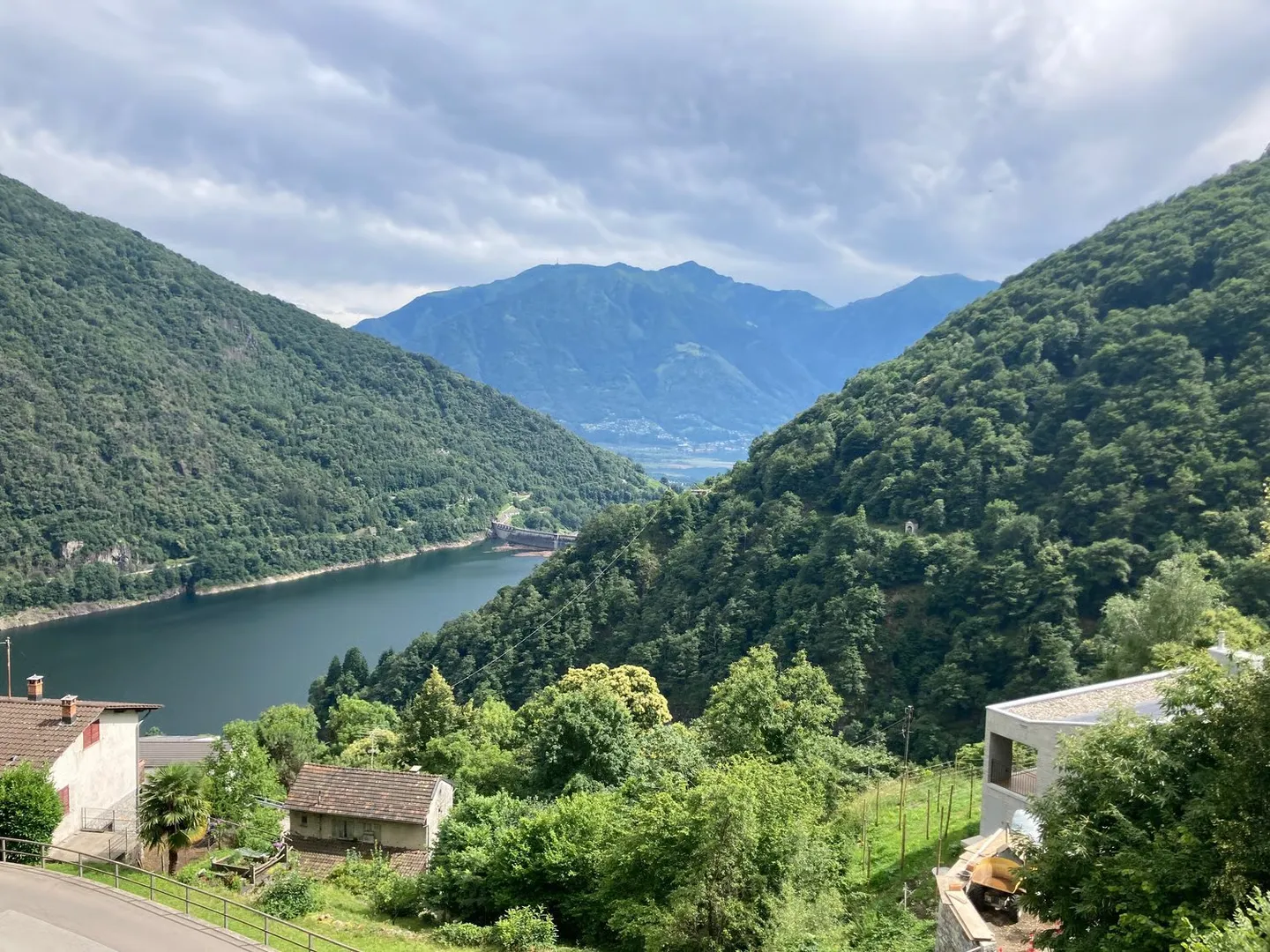 Casa bifamiliare soleggiata vicino ai laghi - Foto 21 di 22