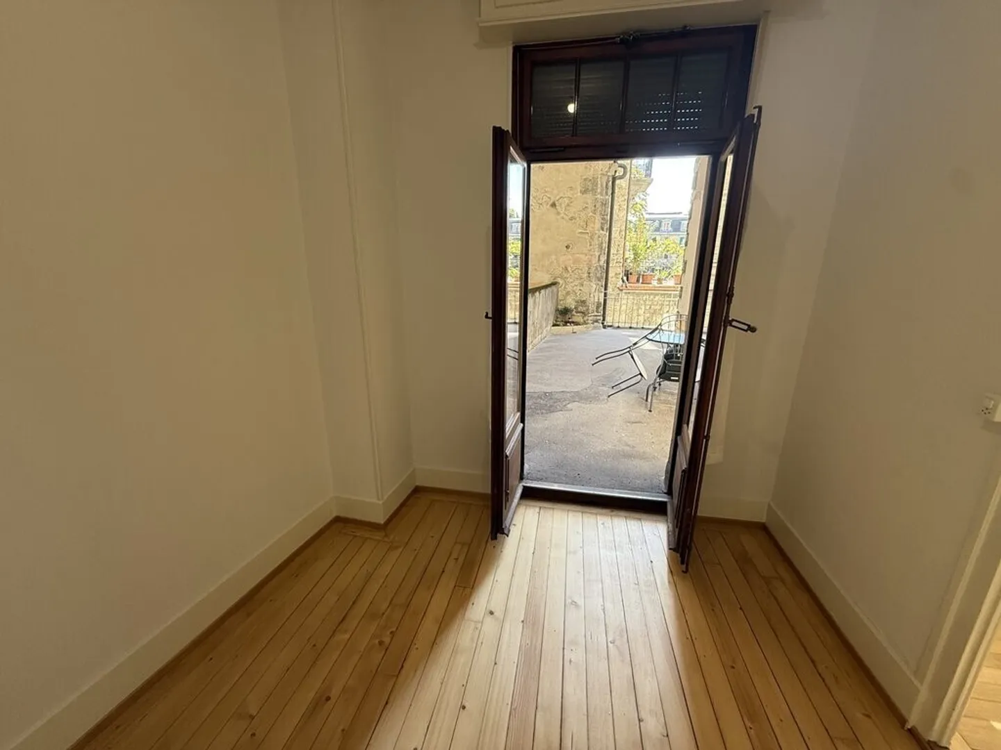 Welcome! Beautiful apartment in the heart of Montreux! - Photo 4 of 4