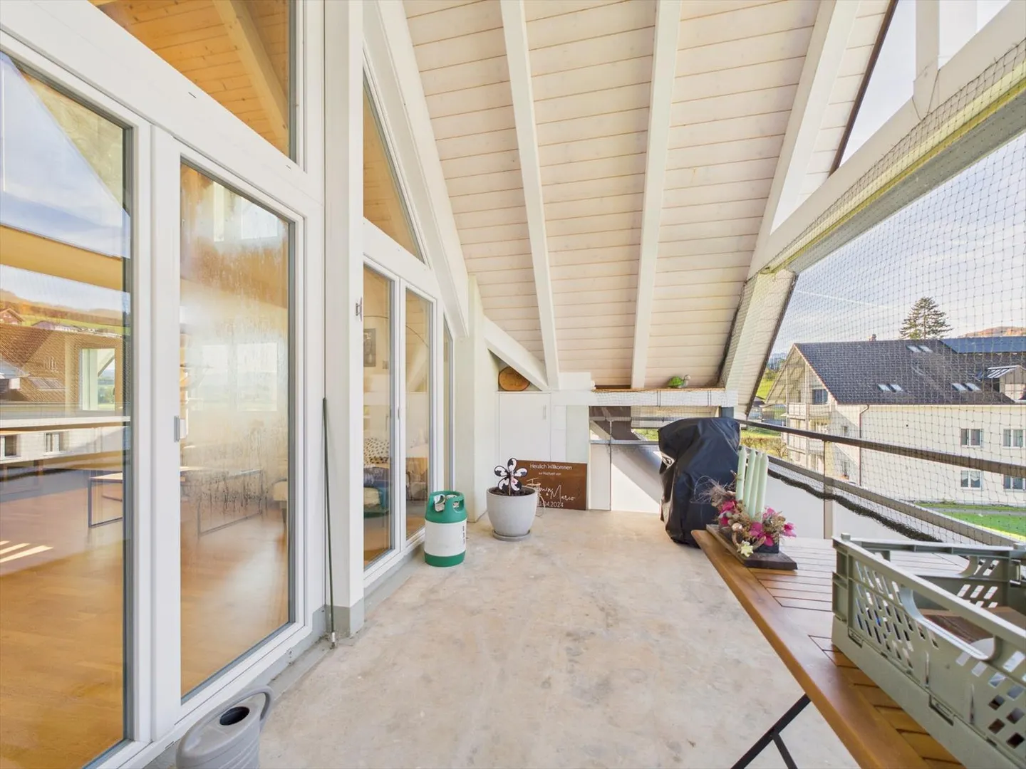 Einzigartige 4.5-Zimmer-Dachwohnung mit Galerie und Weitblick in Kaufdorf - Foto 11 von 12