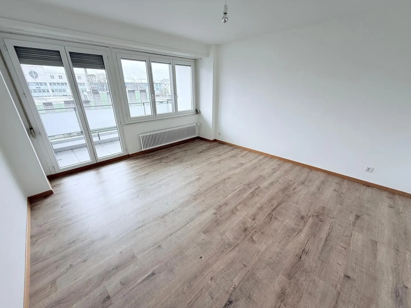 Appartement de 3.0 pièces au Centre-Ville de Delémont - Photo 1 of 7