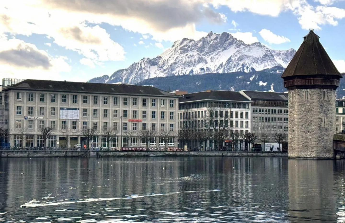 Living directly on the Reuss and by the Water Tower! - Photo 3 of 10