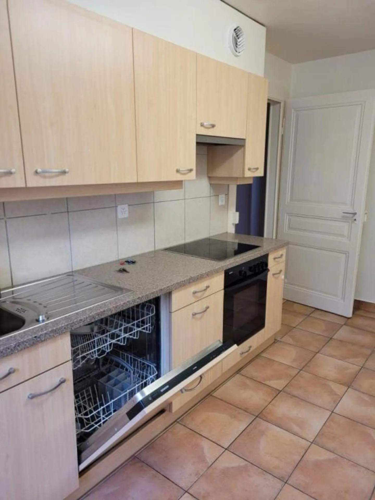 Charmante Wohnung in Fleurier - Foto 4 von 11