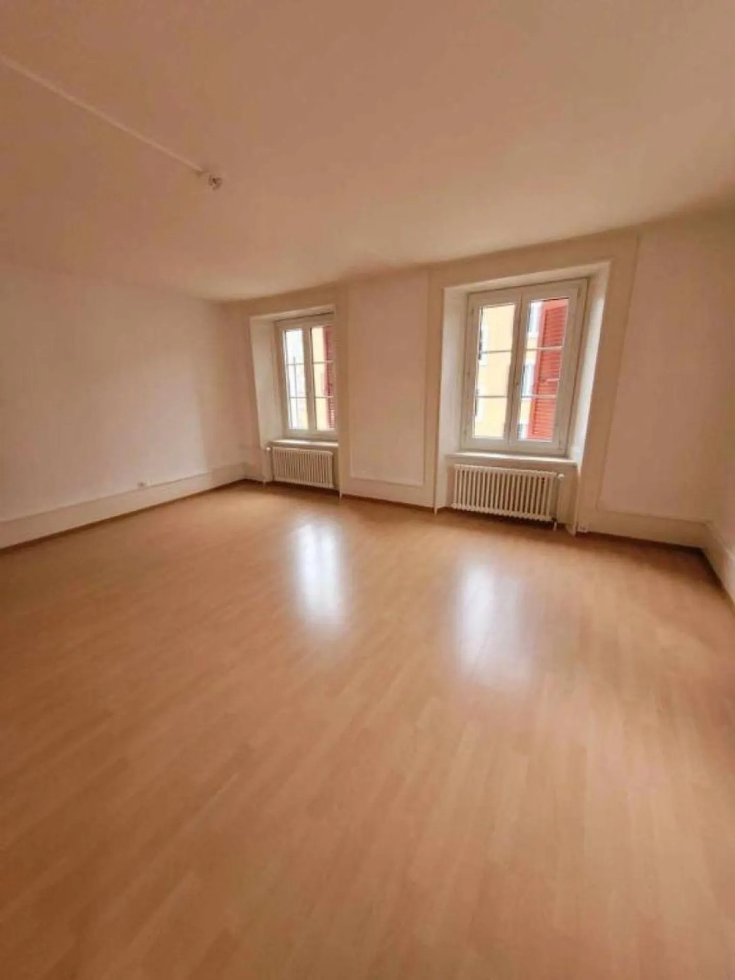 Charmante Wohnung in Fleurier - Foto 5 von 11