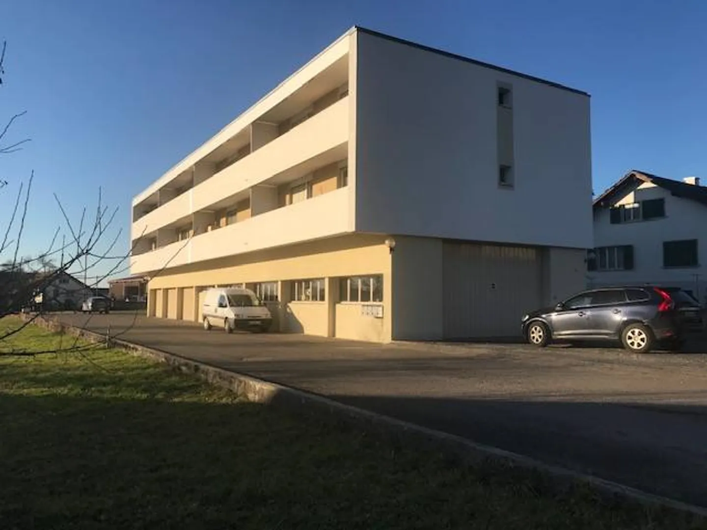 Edificio residenziale - Foto 4 di 12