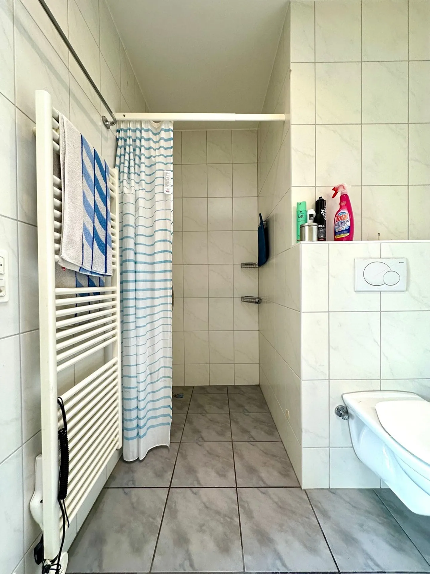 Appartement en attique moderne avec deux terrasses et belle vue - Photo 14 sur 14