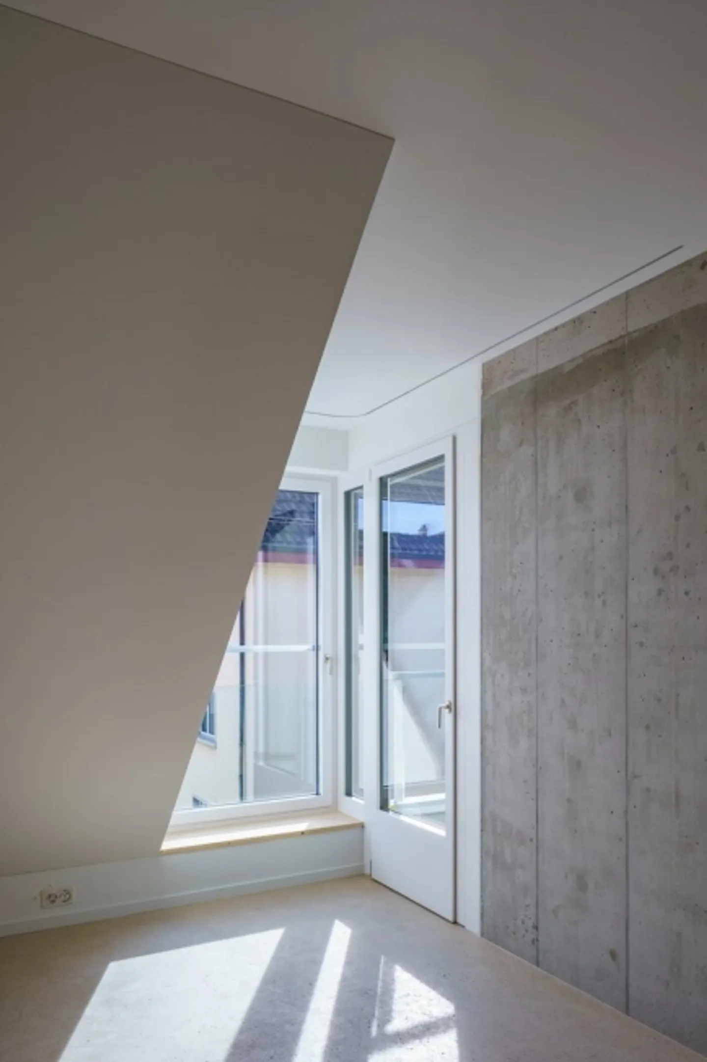 Penthouse for rent - Photo 5 of 7