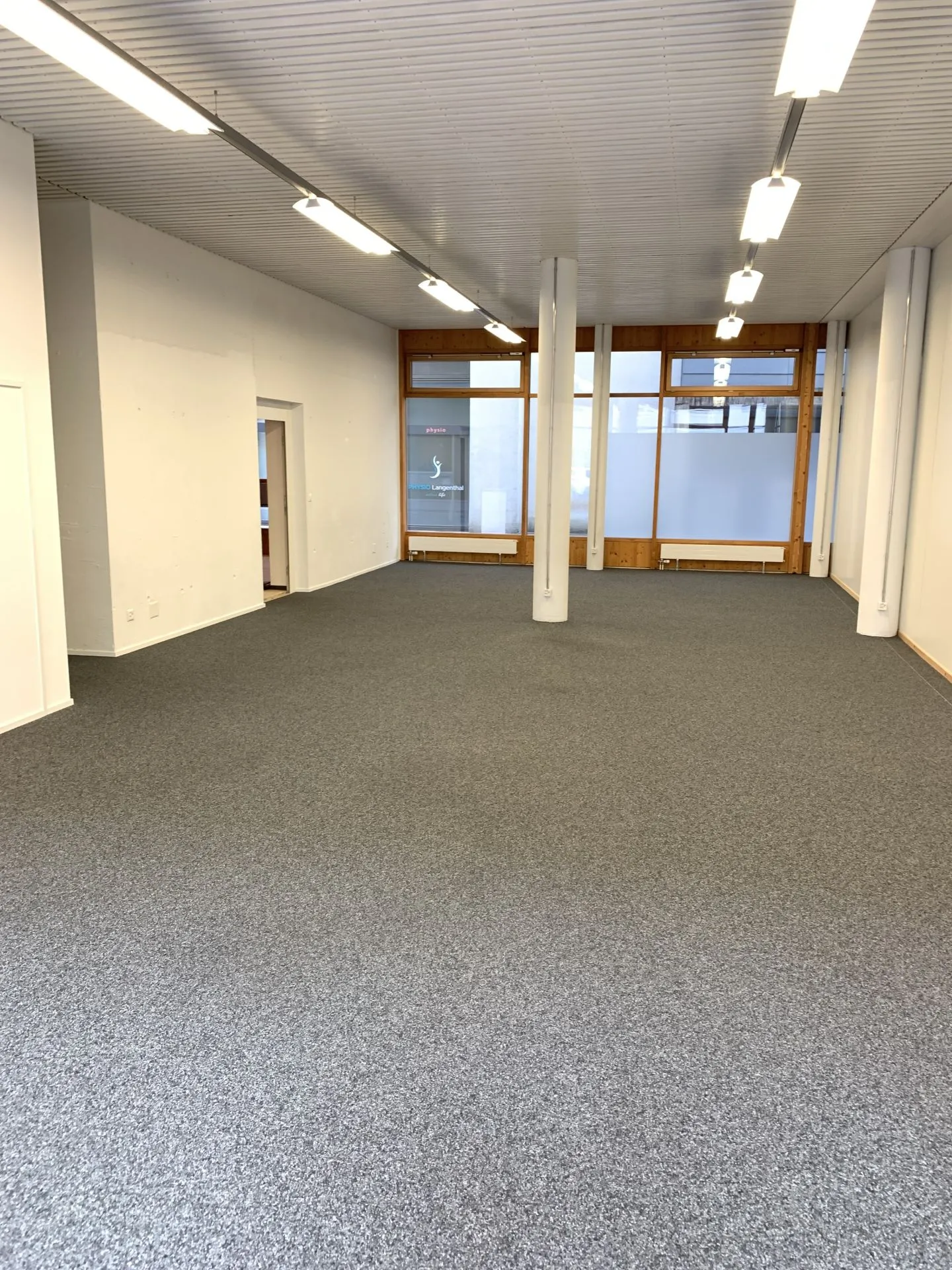 Ufficio/Negozi nel centro di Langenthal - Foto 3 di 5