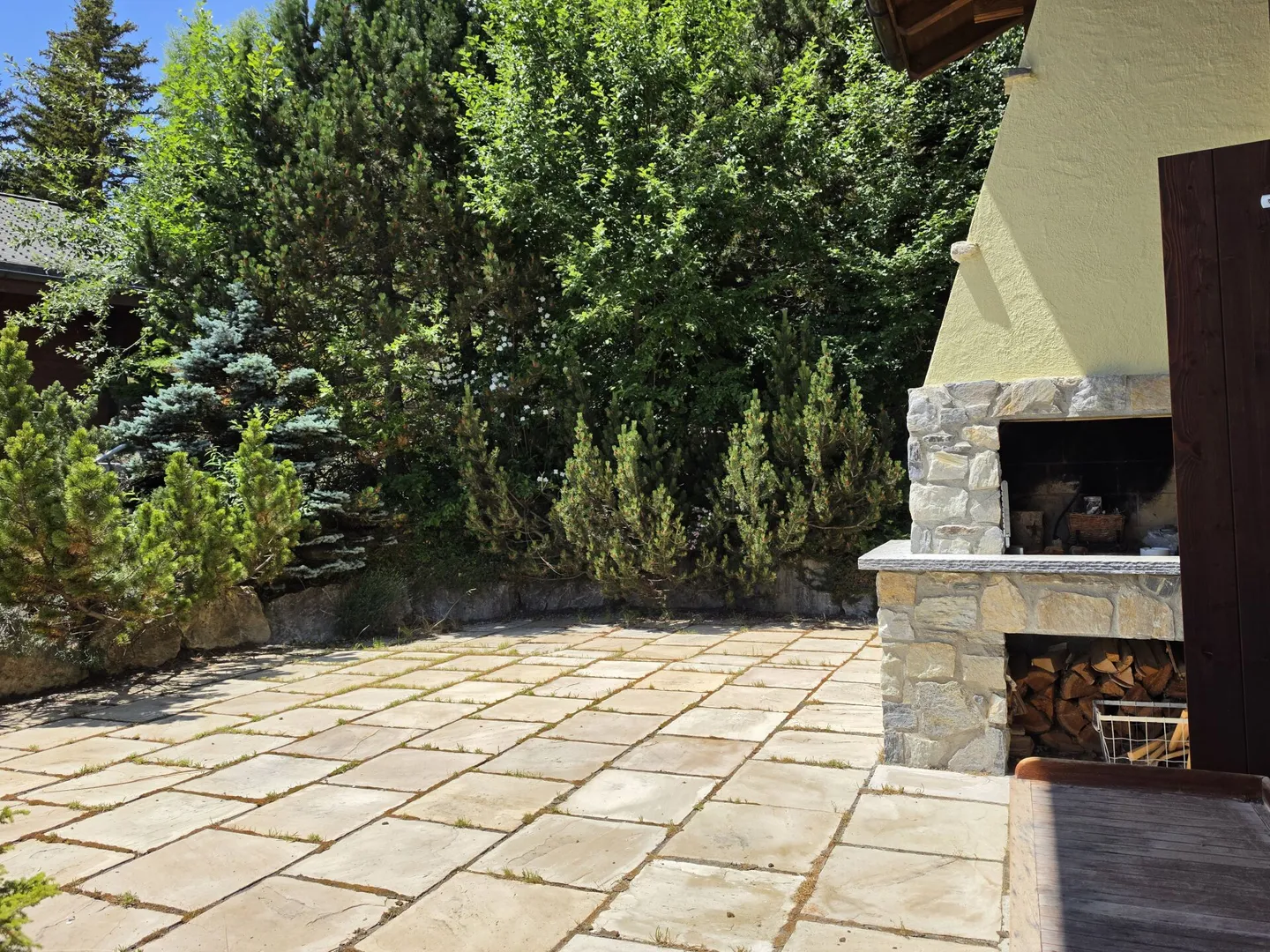 Chalet magnifique dans la nature - Photo 3 sur 12