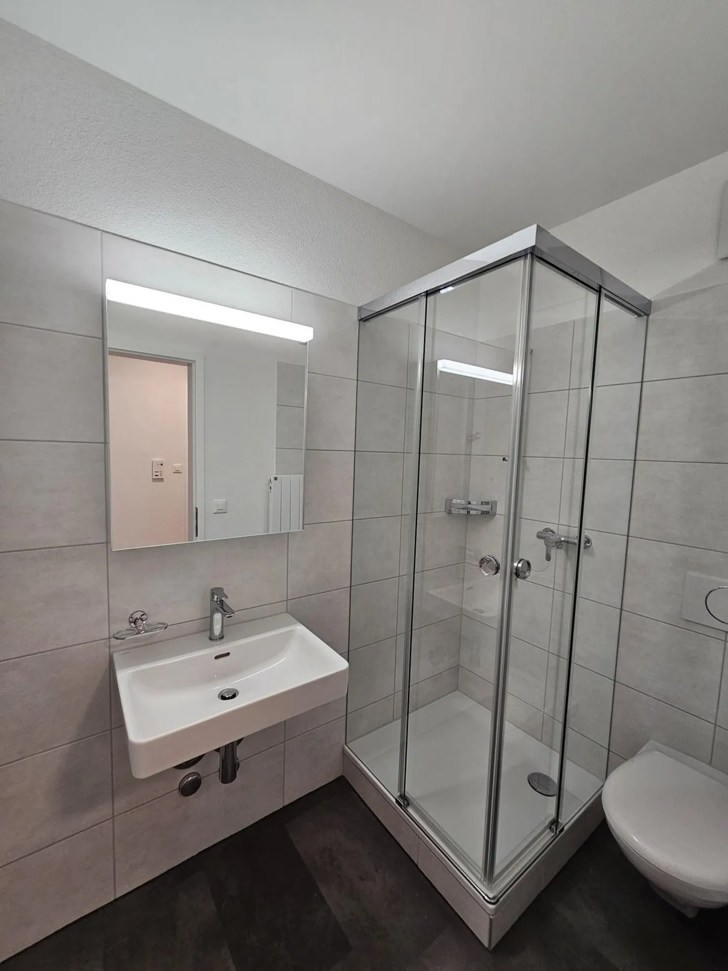 Appartement 2 pièces rénové énergétiquement dans le quartier de Breitenrain - Photo 7 sur 7