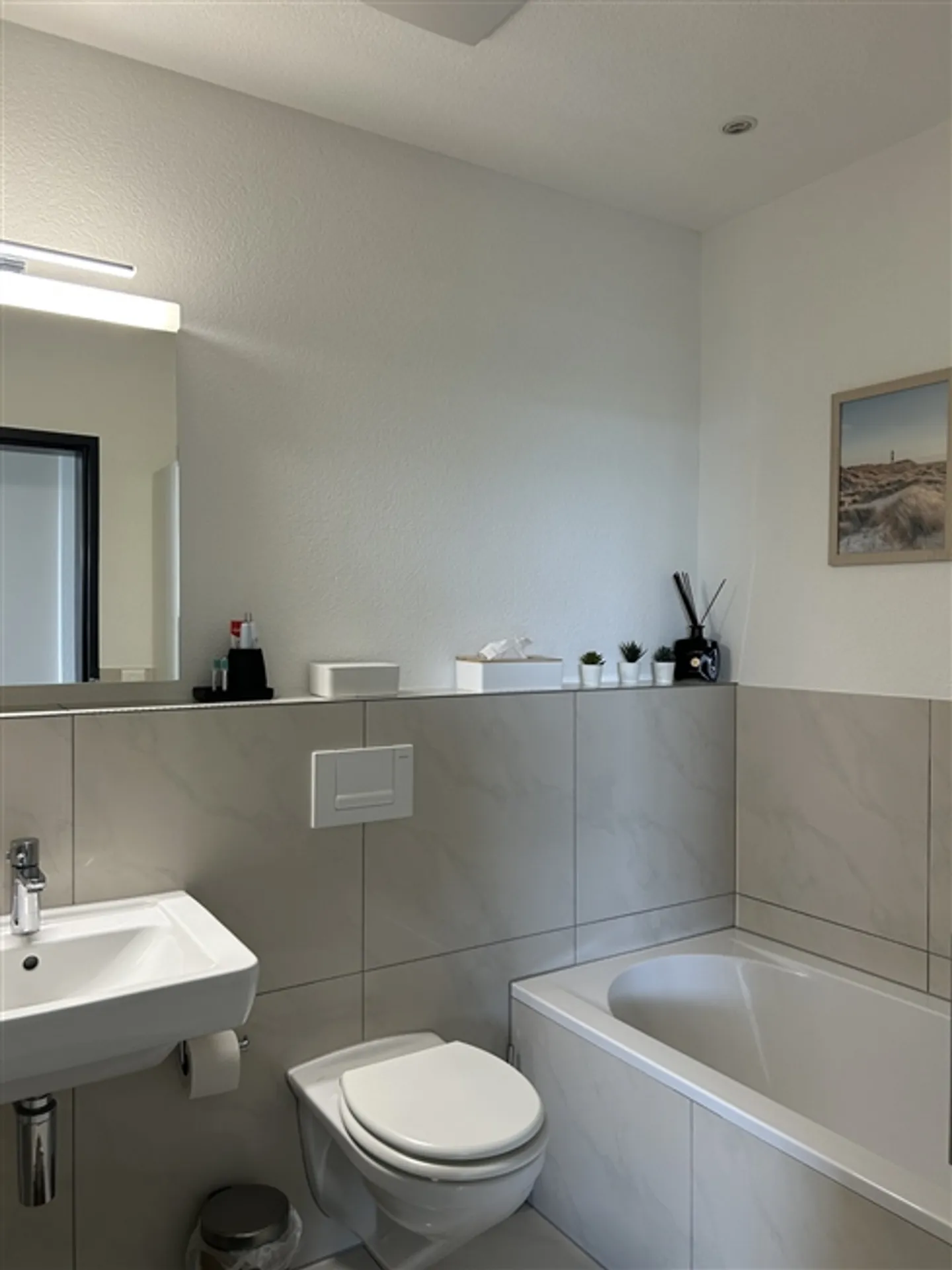 Appartement 3½ pièces à Eich (LU), meublé, temporaire - Photo 5 sur 6